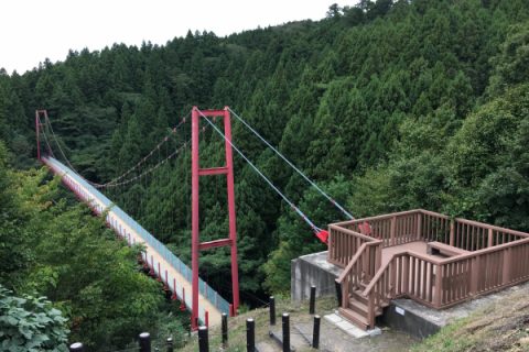 千眼堂吊り橋・朝日山展望台